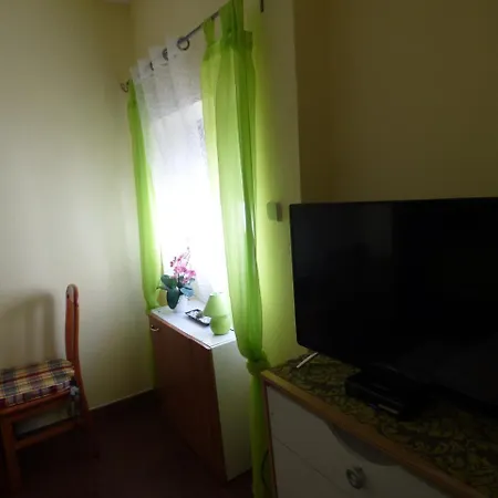 Apartment Green Studio